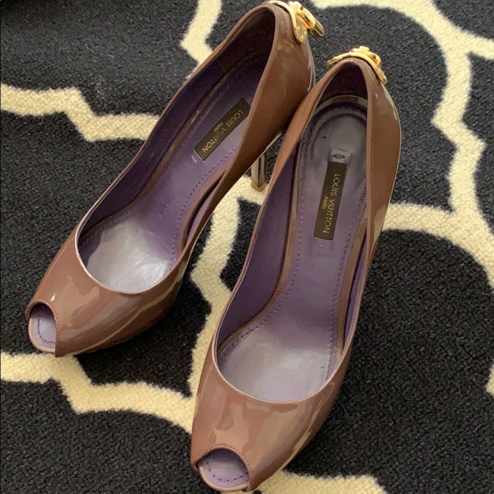 Louis Vuitton Shoe